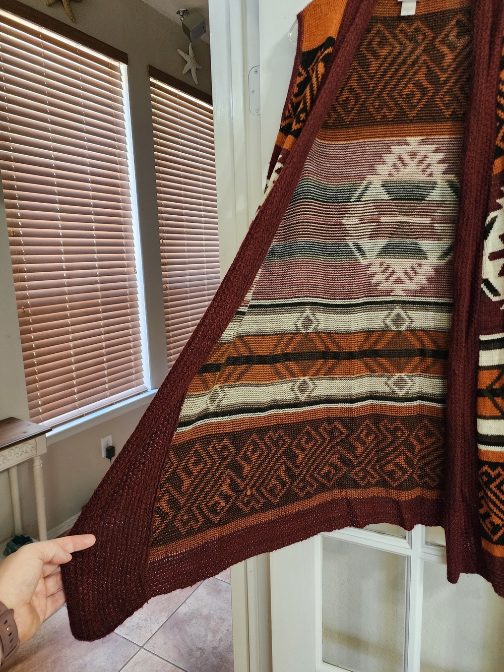 Daytrip Southwestern Geometric Long Duster Sweater Vest M Made USA - Picture 8 of 13